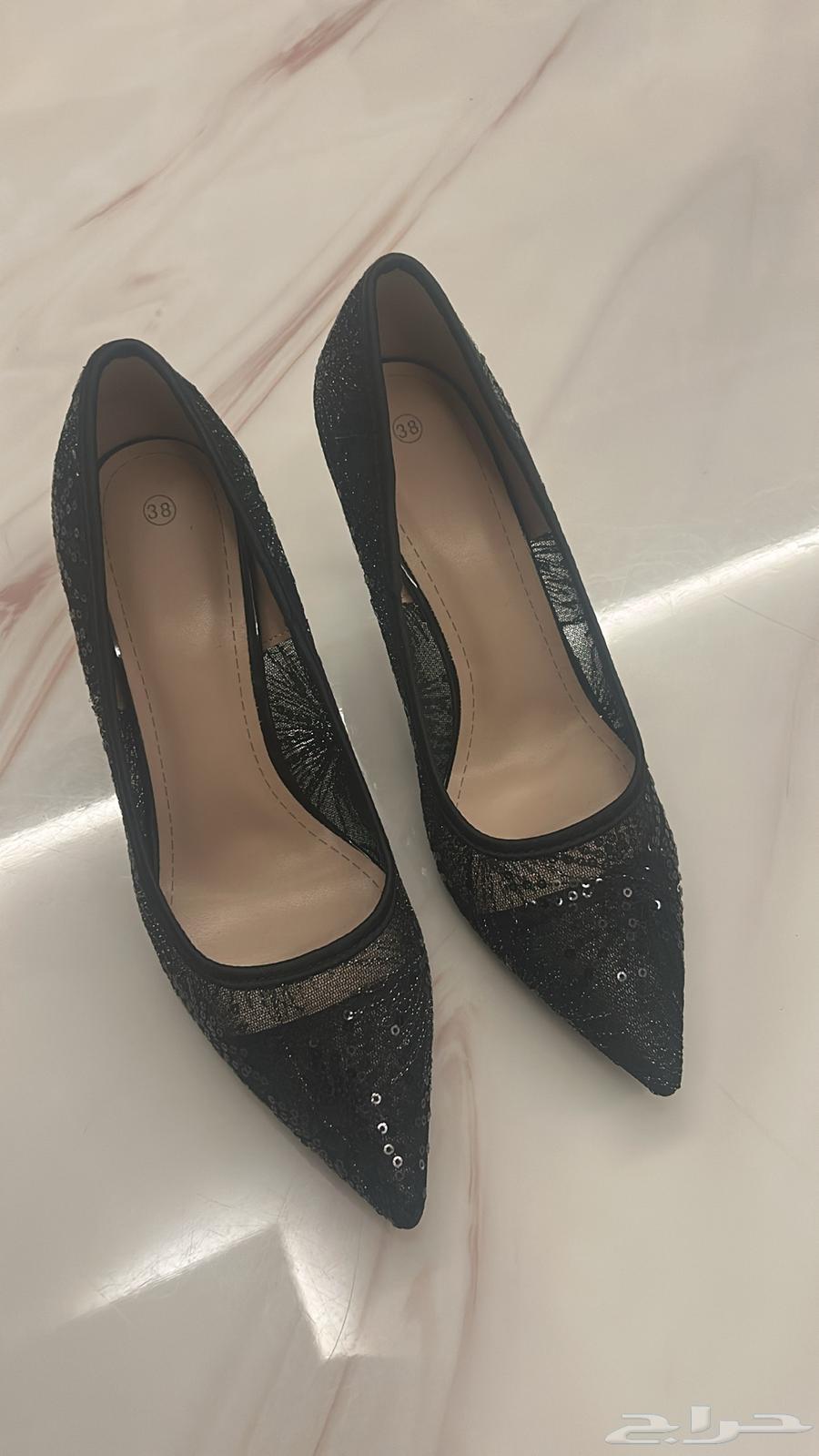 كعب من موقع نمشي64508859643651111