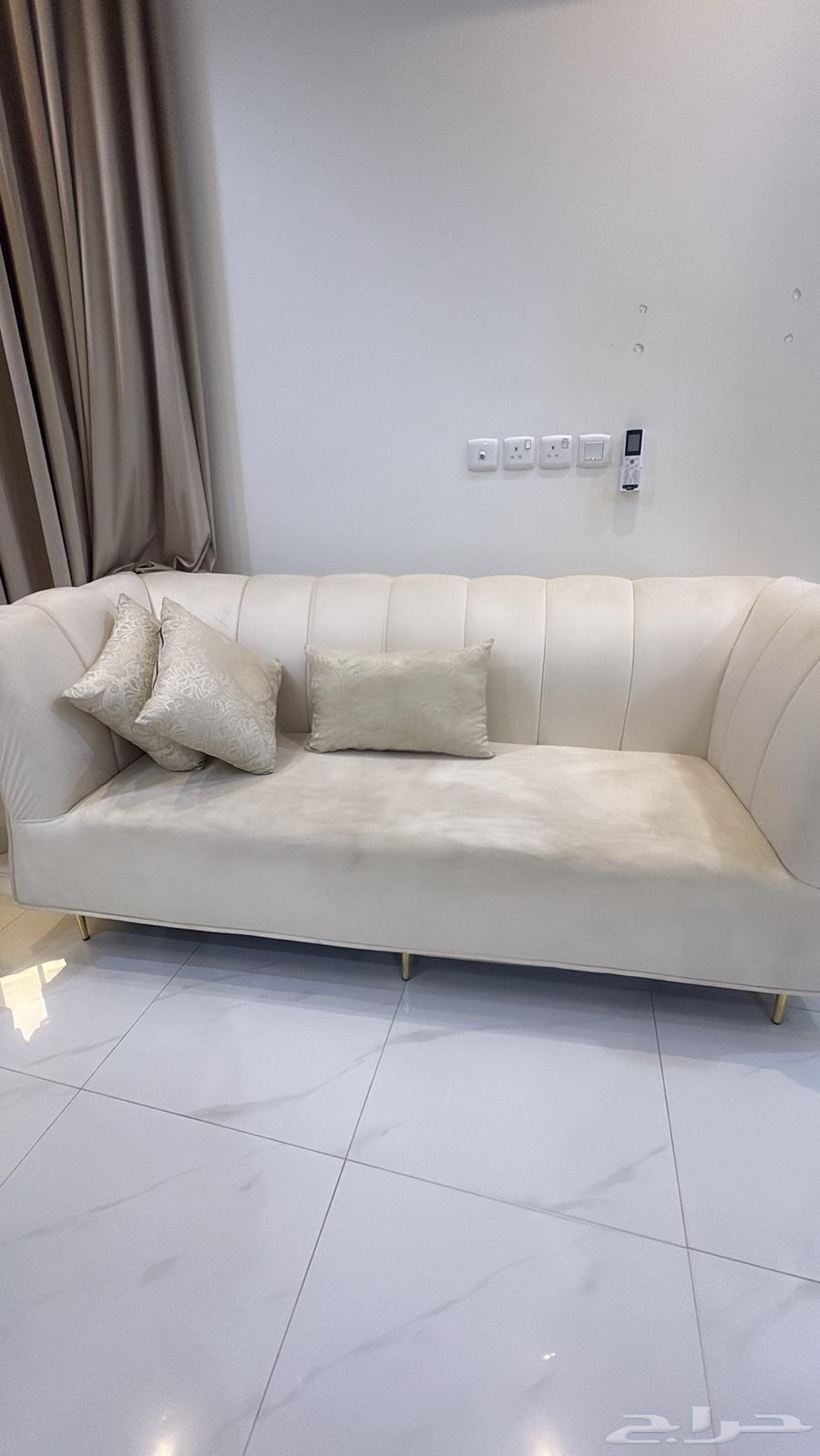 Sofa64509757223042110