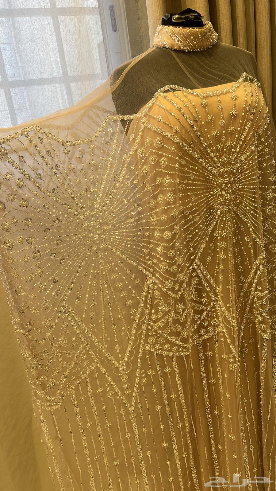 Clean dresses used only once64508845481219114