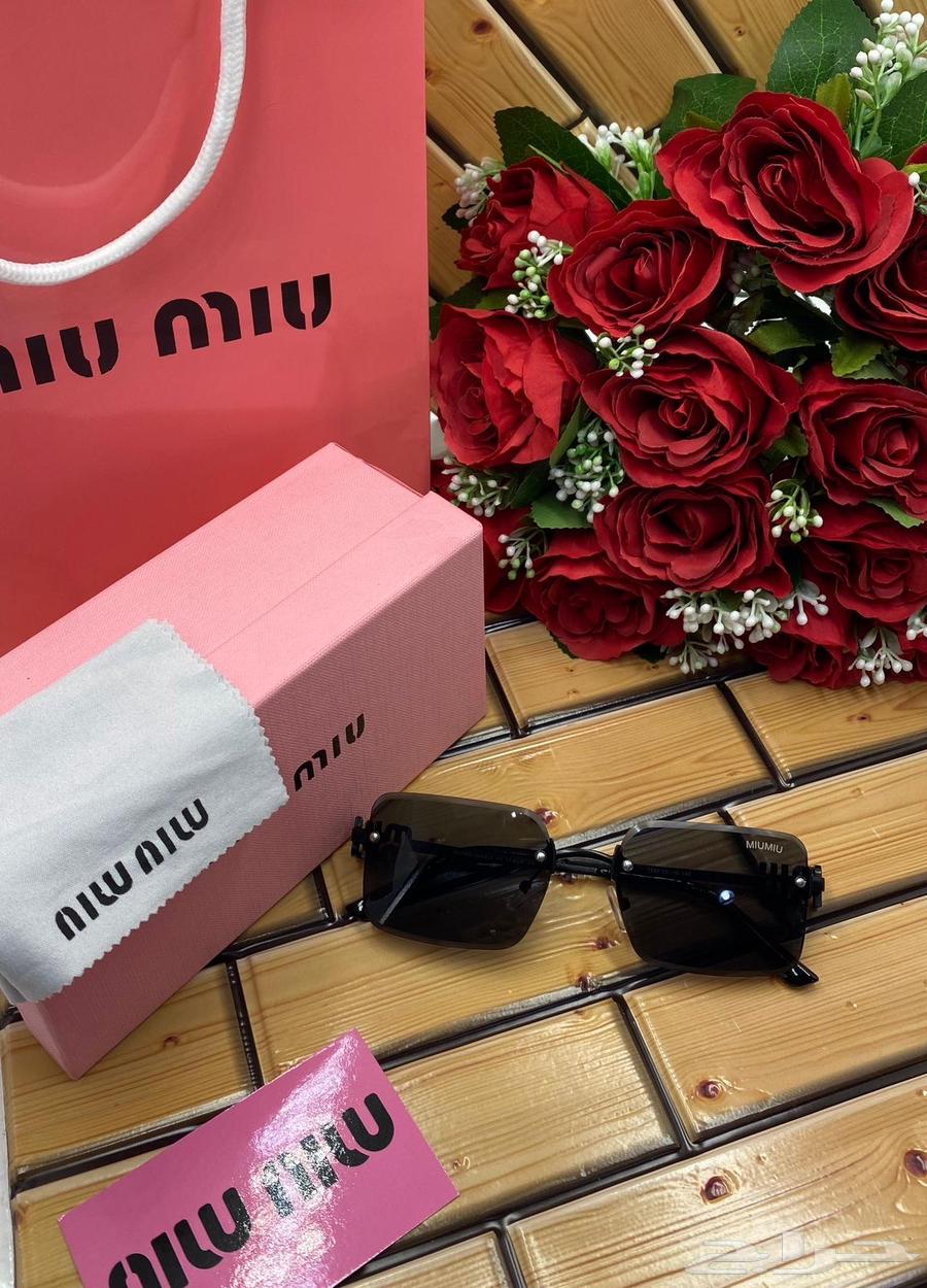 نظارات من ماركة miu miu نسائي اهدي من تعز عليه64507810028931113