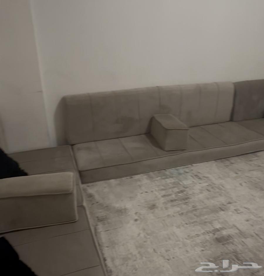Floor sofa - Al-Zaidi64505052772483112