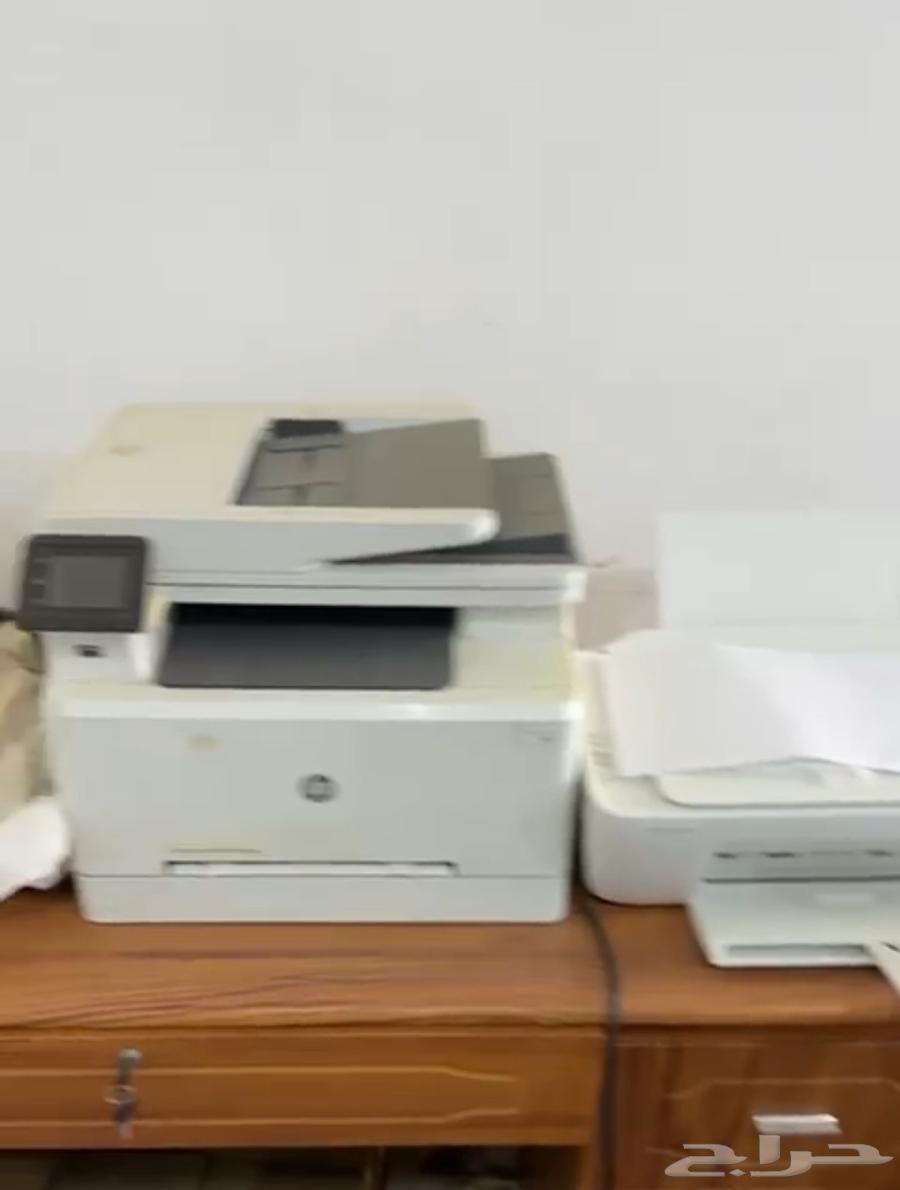 مكتب خدمات للبيع64508607385986111