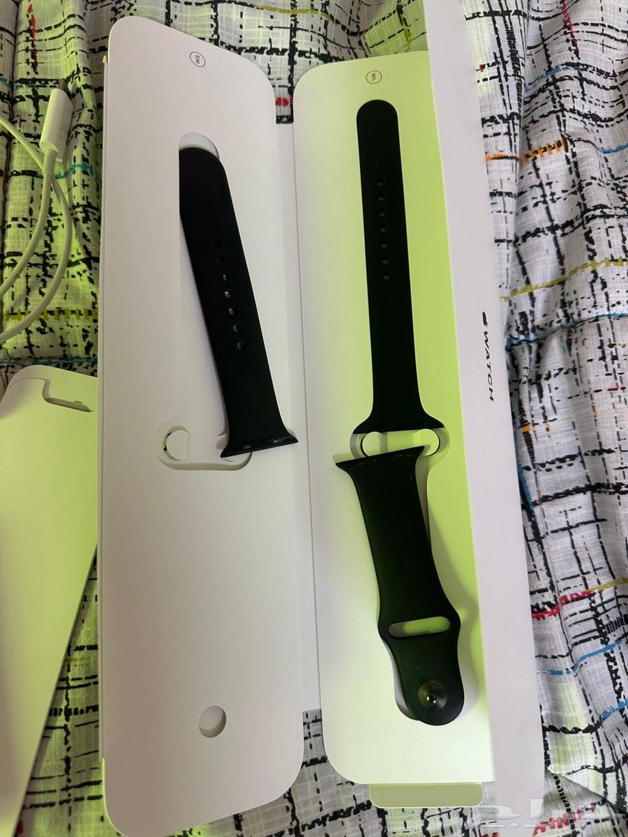 Apple Watch (SE 2 44mm)64508943555073113