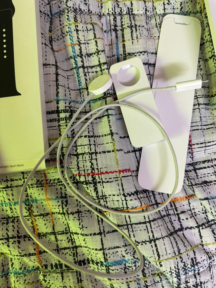 Apple Watch (SE 2 44mm)64508943555073112