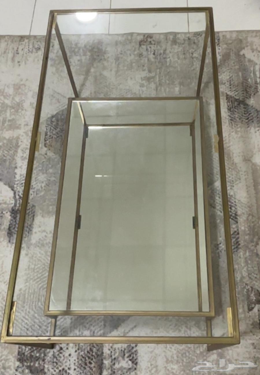 Glass table with 4 chairs. 15064504640702978110