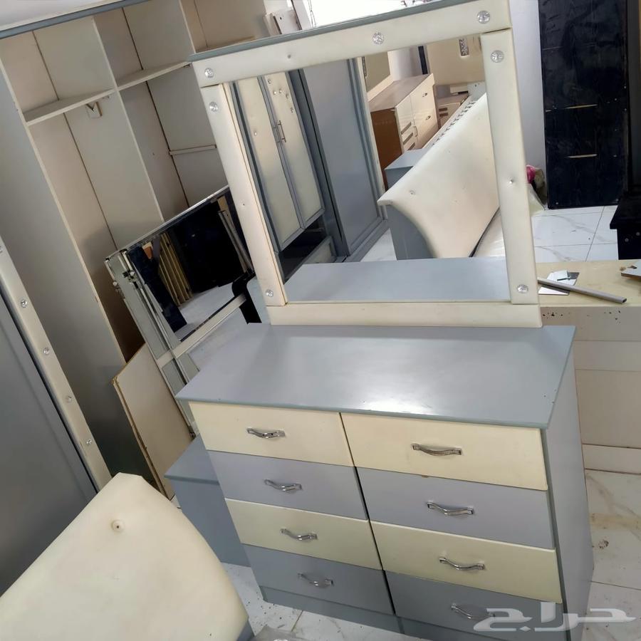 مجموعة غرفة نوم مستعمل كبيرة كاملة مع مرتبة طبية   طبقتين64503036366721113