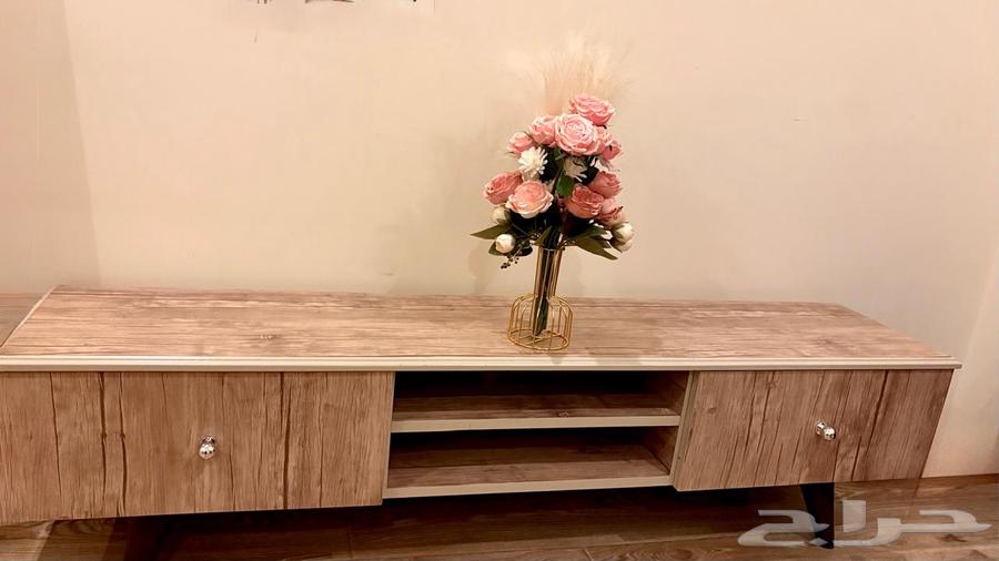 شاشه ودولاب شاشه للبيع64503637143811110