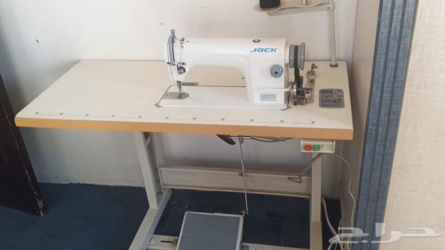 مكينت خياطه نضيفه شبه جديده صينيه64509970000515110