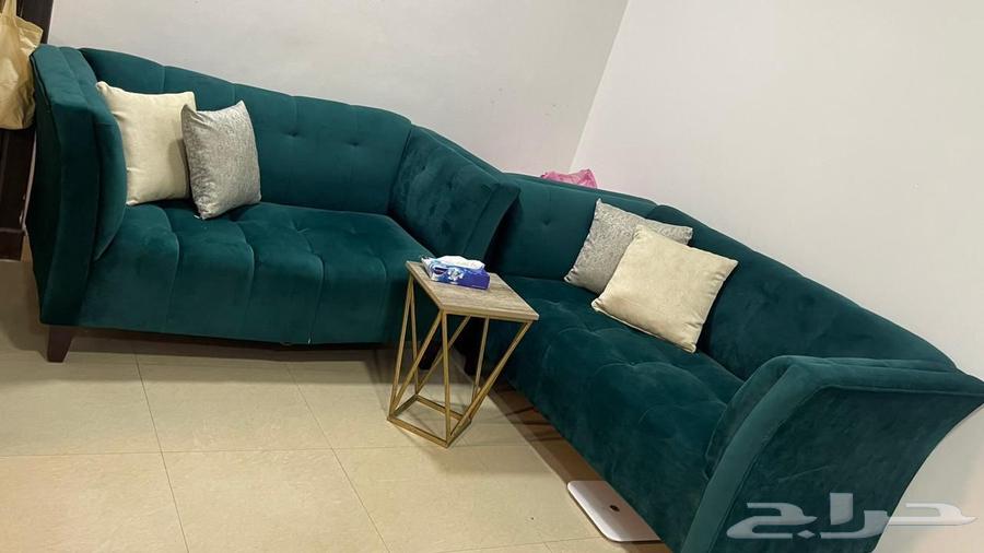 كنب للبيع بحالة جيدة64508145130754110