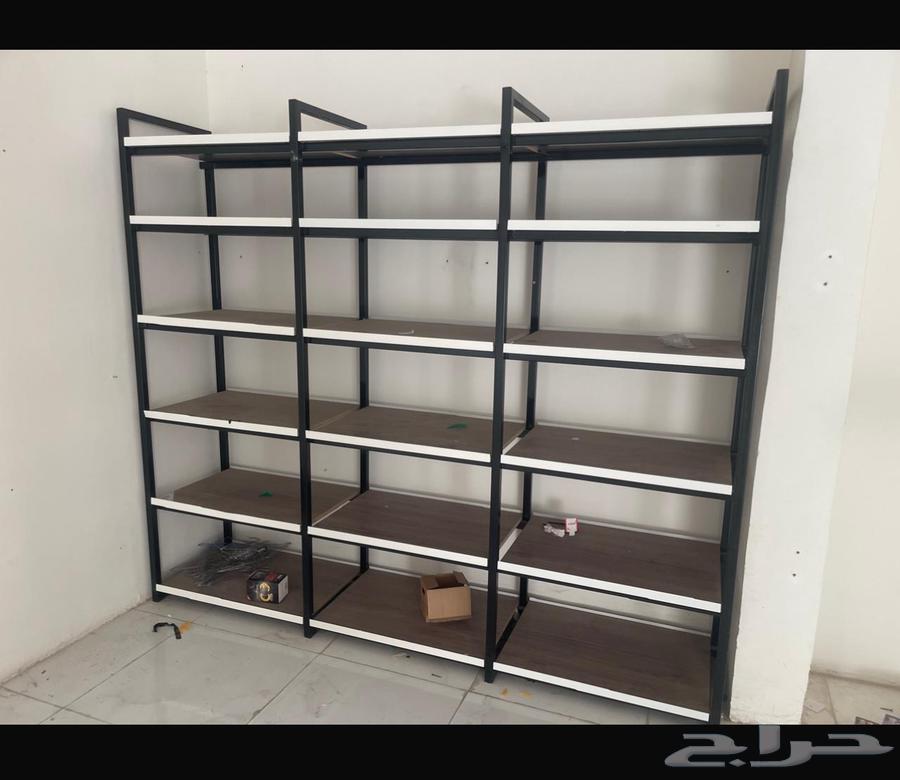 تم البيع طاولة حديد ورفوف خشب طبرجل64506535087235110