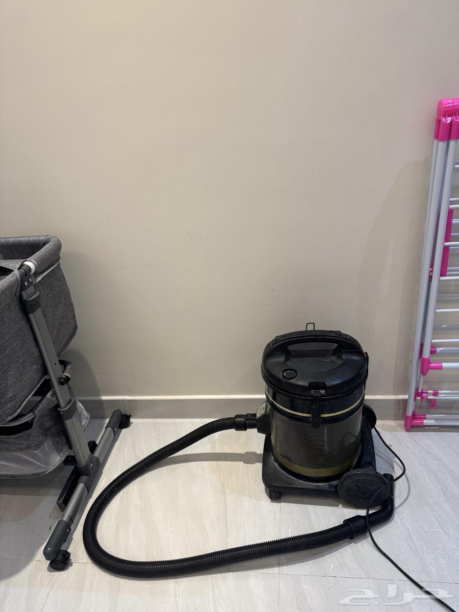 للبيع مكنسة كهربائية DORA 1800W64510465083905110