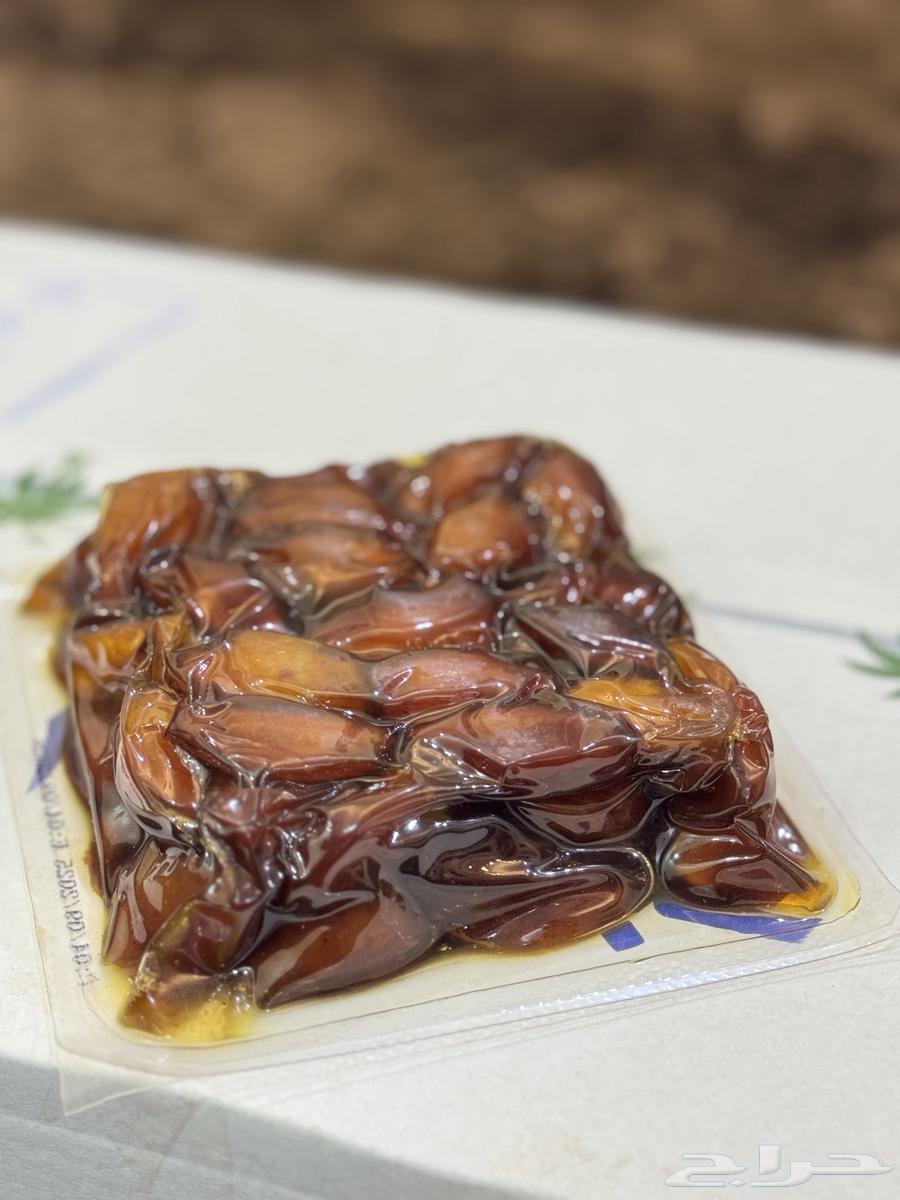 Safri dates for sale, stuffed and ready64509349719041110