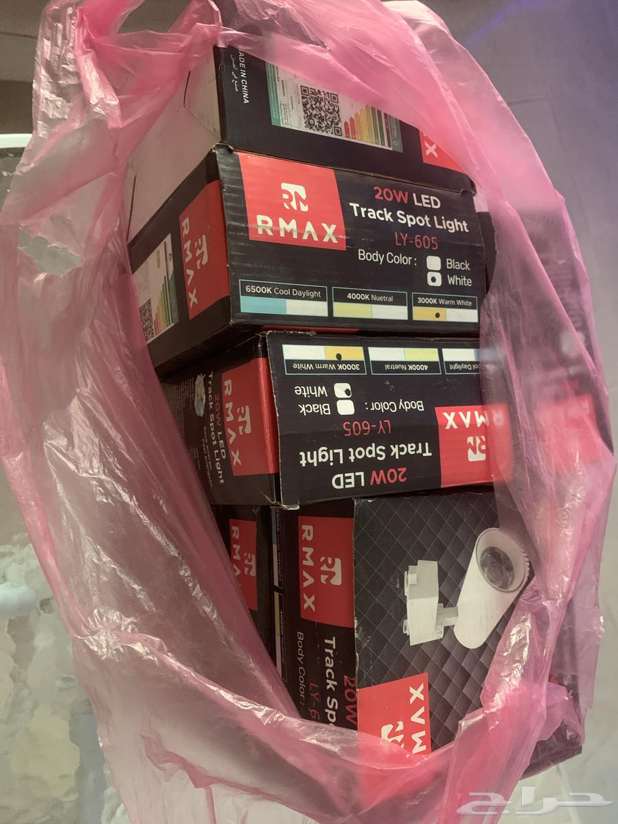 12 ceiling lights for sale with 3 controllers64507487199107110