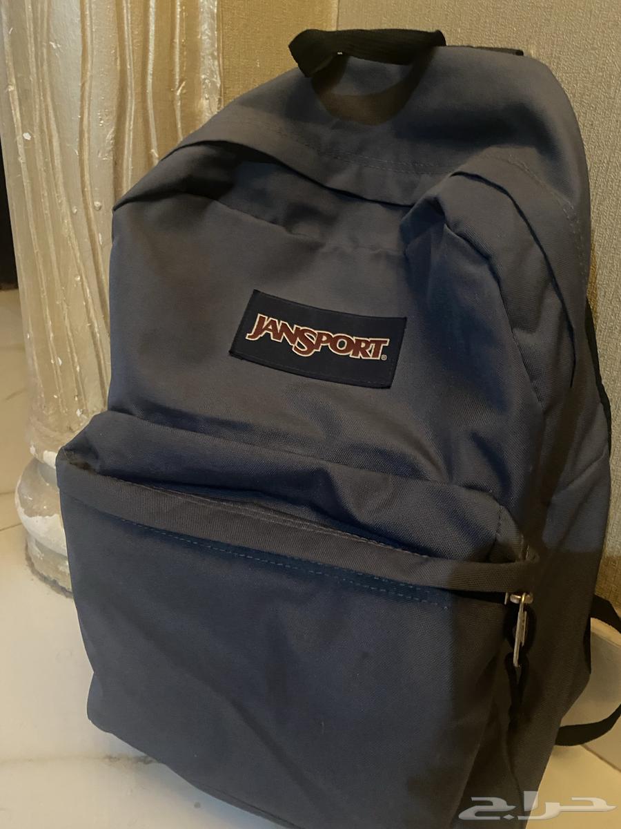 شنطة مدرسيه من ماركت Jan sport الاصليه اشتريتها ب 20064507249388418110