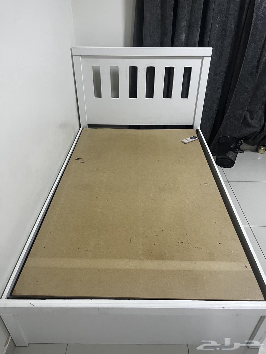 سريرين للبيع64508621363331111