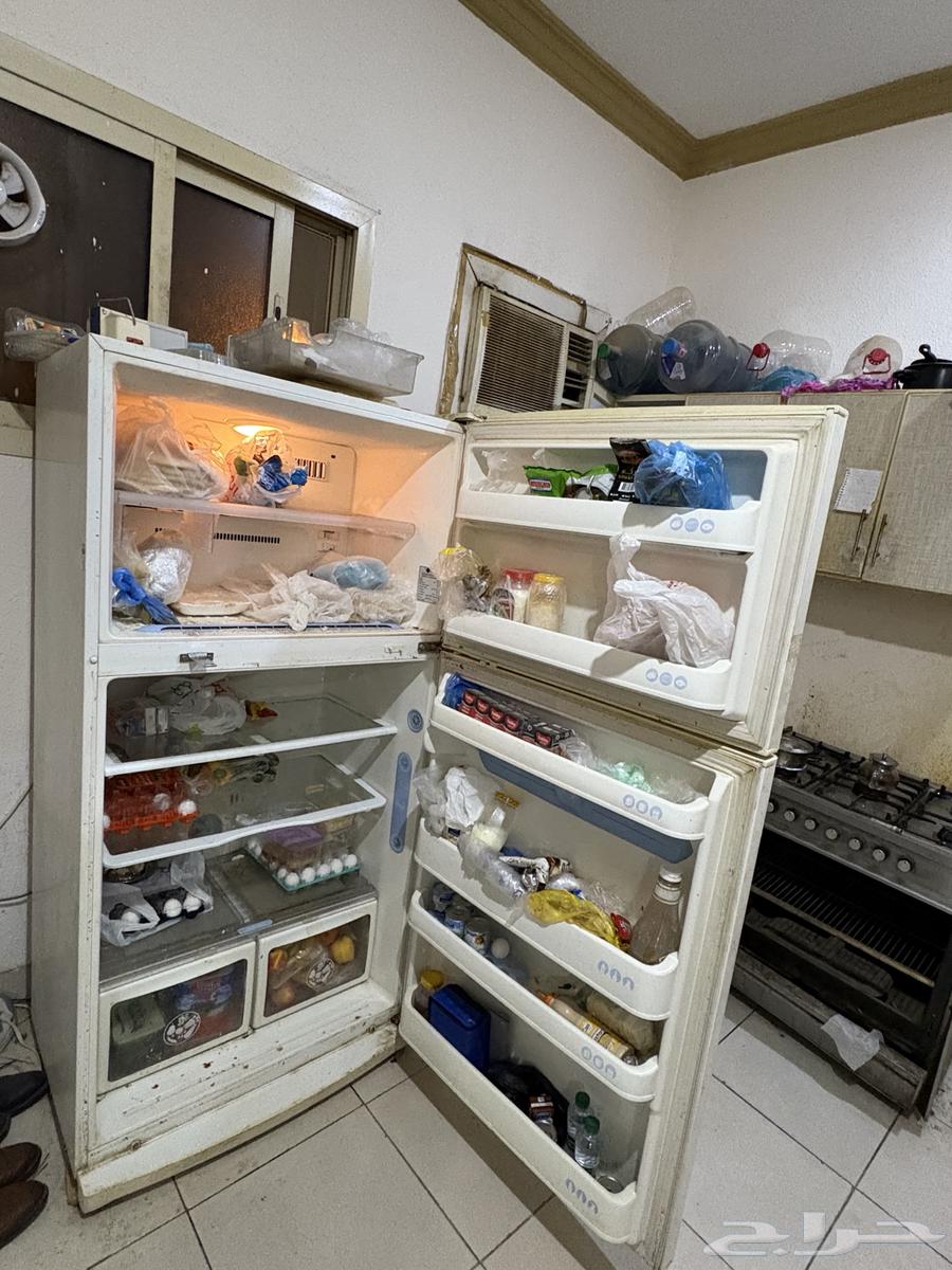 للبيع عفش أثاث وأجهزة بحي الوادي مخرج 6 شمال الرياض64509166146947114