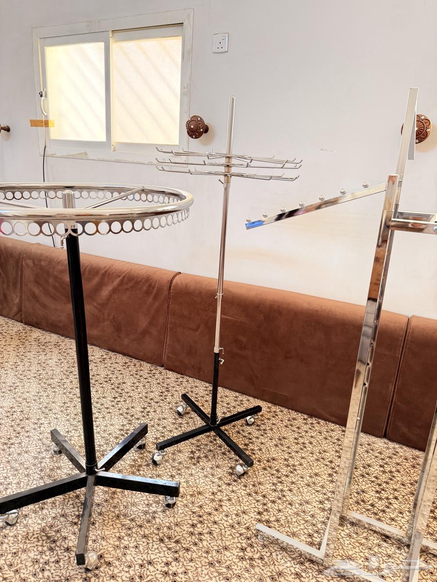 معاليق محل ومانيكانات للبيع64508817247618110