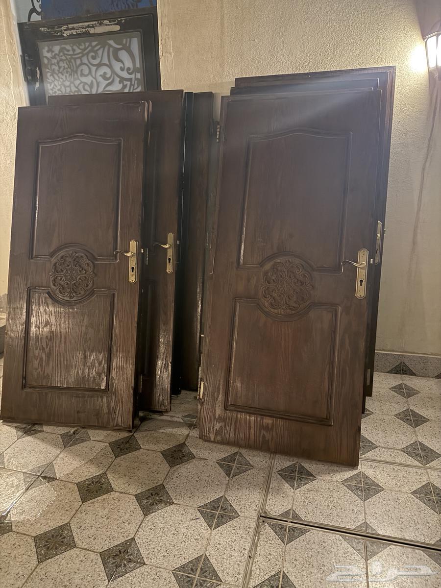 اثاث مستعمل عبارة عن ابواب خشب مستعملة وغرف نوم مستعملة64509941439234110