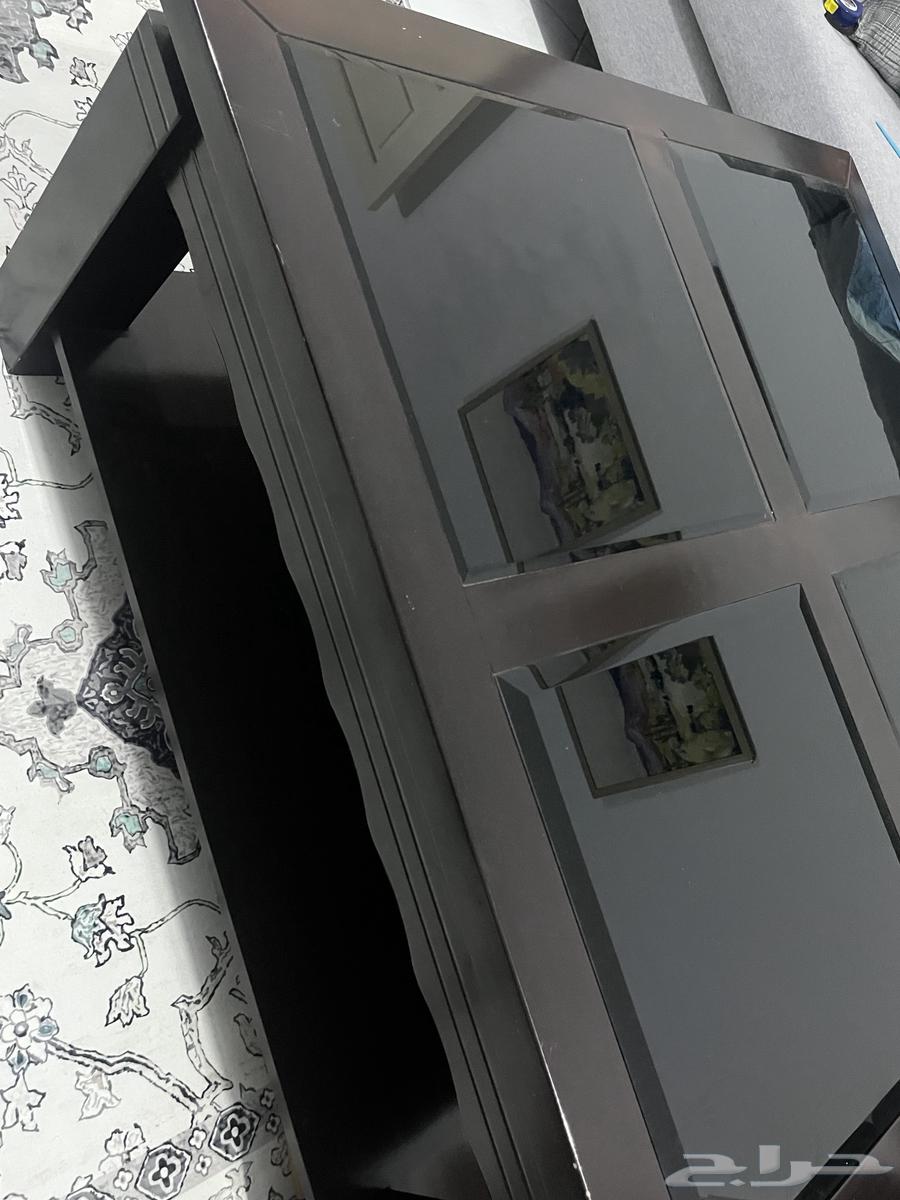 Double bed and table64507095980419111