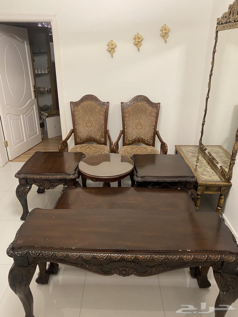 Tables and Chairs64508761370114110