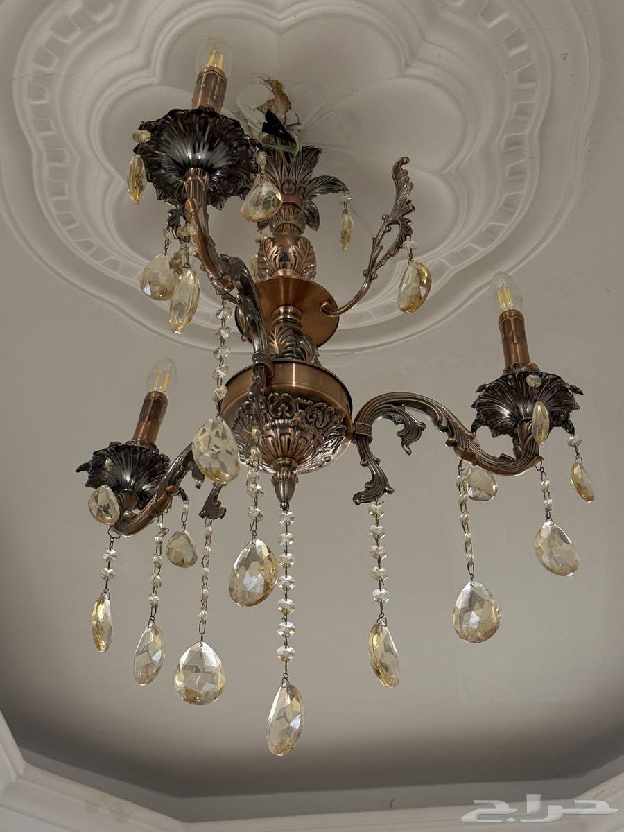 Sofa with carpet and side table64505819491841111