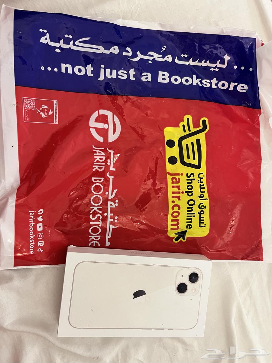 iPhone 13 used, new condition, used for only one week, with warranty from Jarir64510619521539110