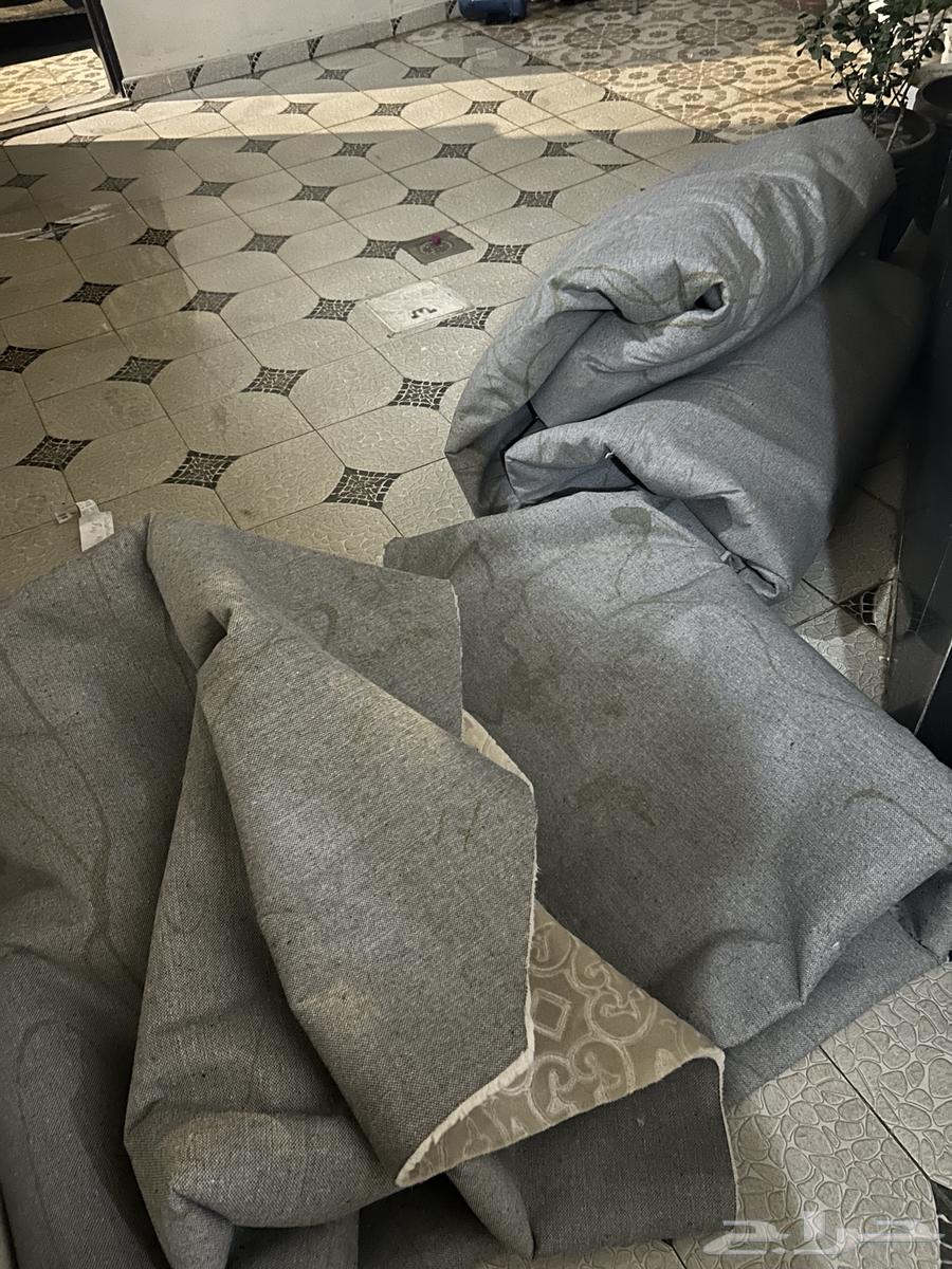 Two carpets, one size 8*4 and the other 4*4.64507851998082110