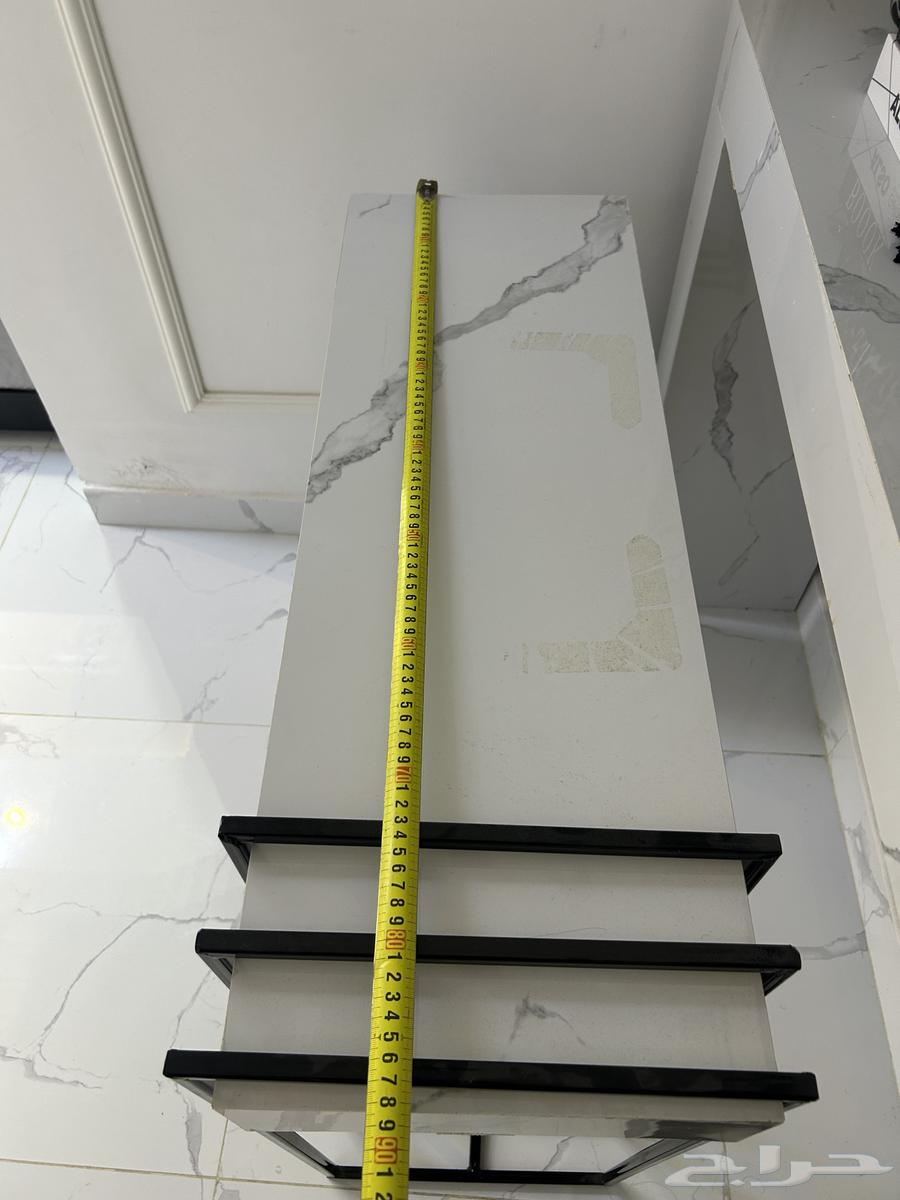 Tables with entrance and new serving cart64504324030979114