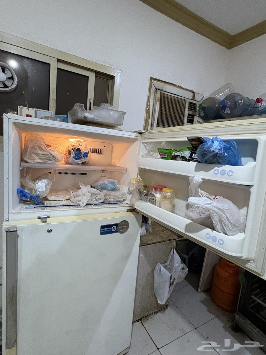 للبيع عفش أثاث وأجهزة بحي الوادي مخرج 6 شمال الرياض64509166146947113