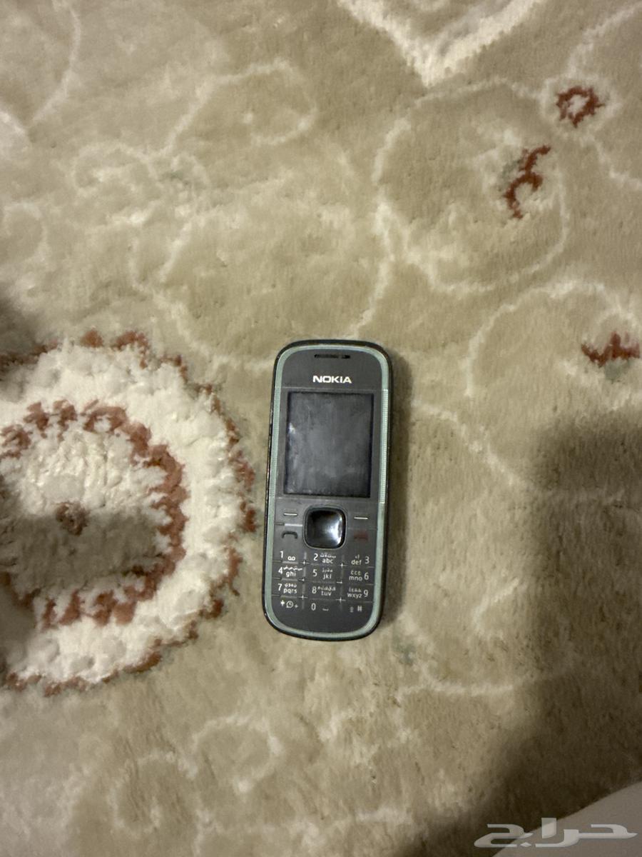 Old working flashlight phone64507963442817110