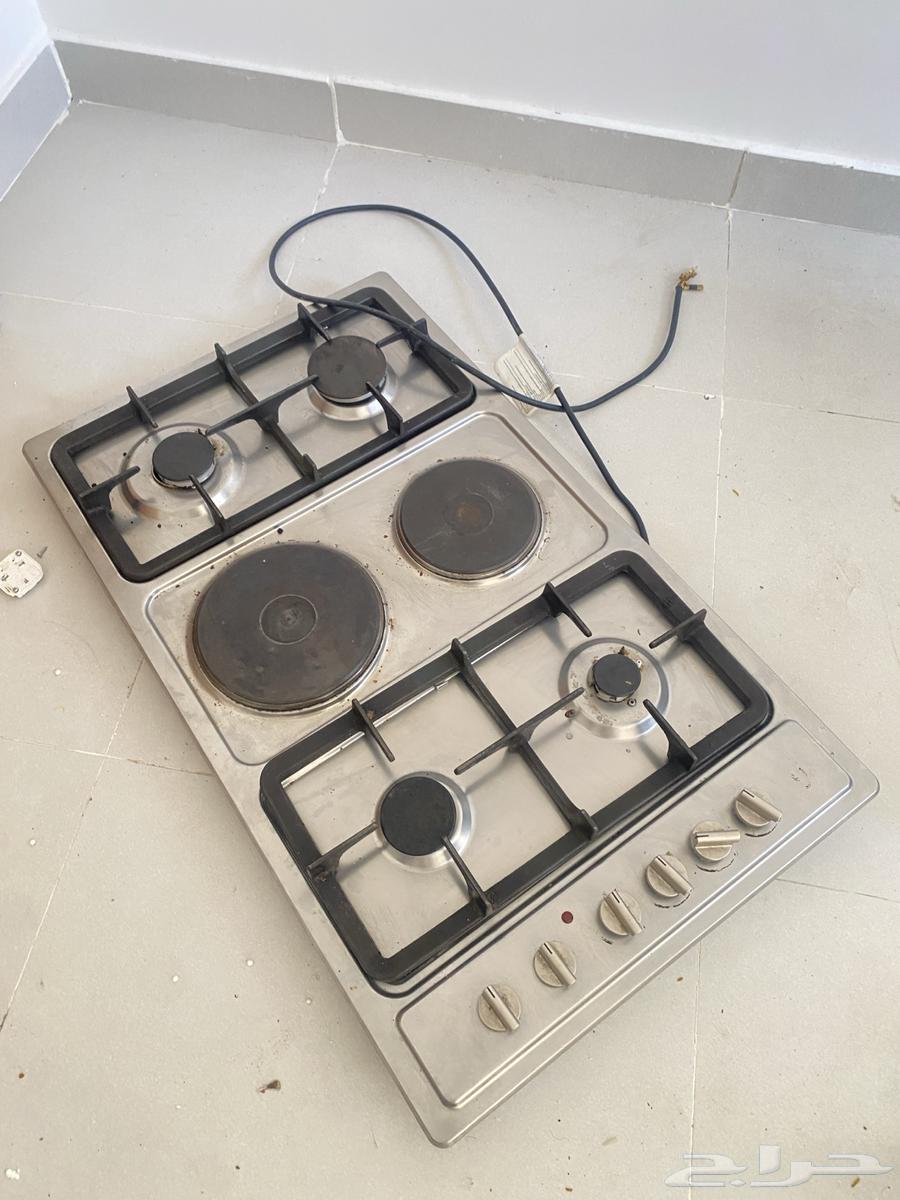 سطح غاز وفرن شوايه بلت ان للبيع64504365812865112