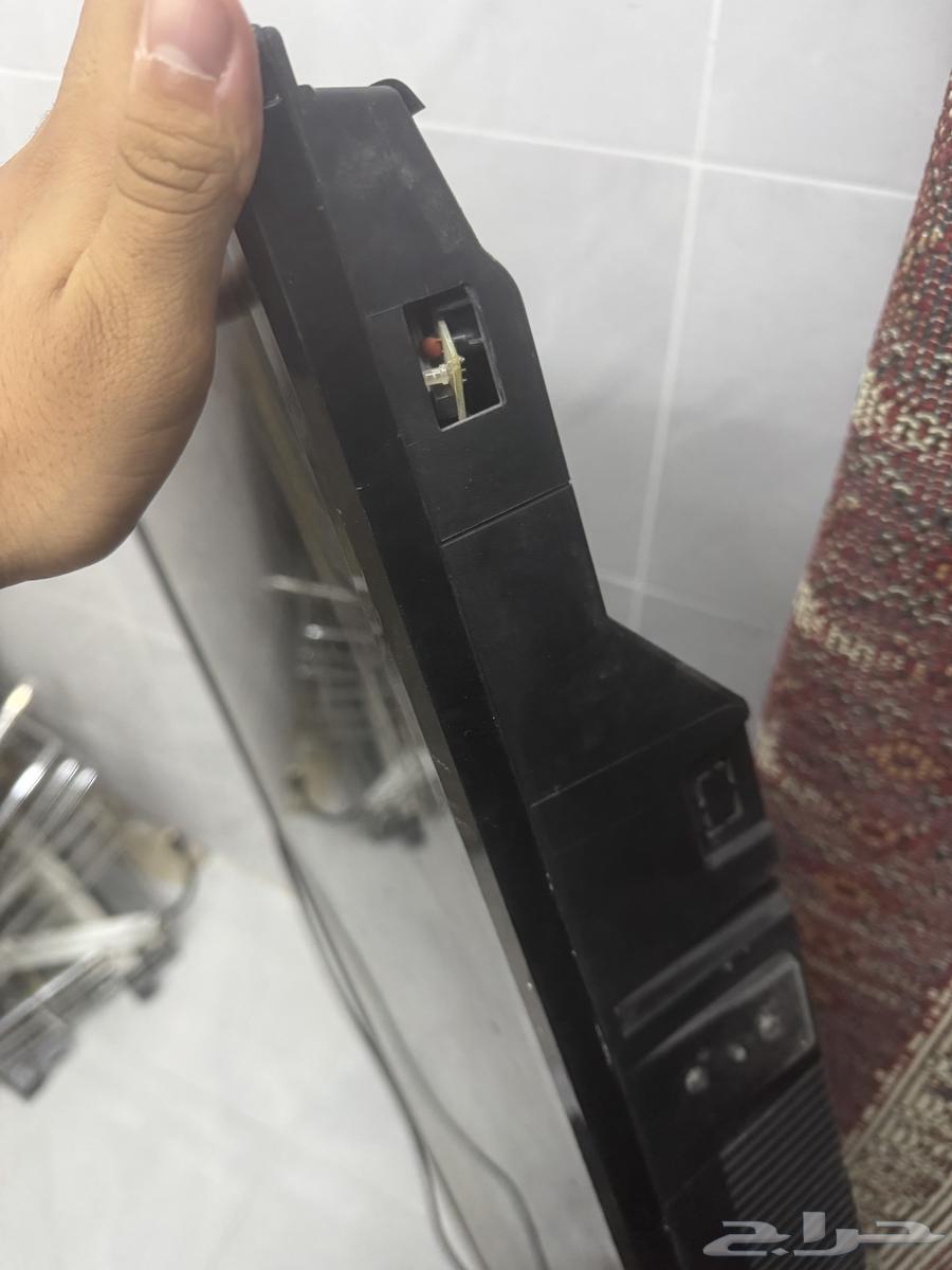 Large ATC company TV, fully functional, 50 inches64508943739649113