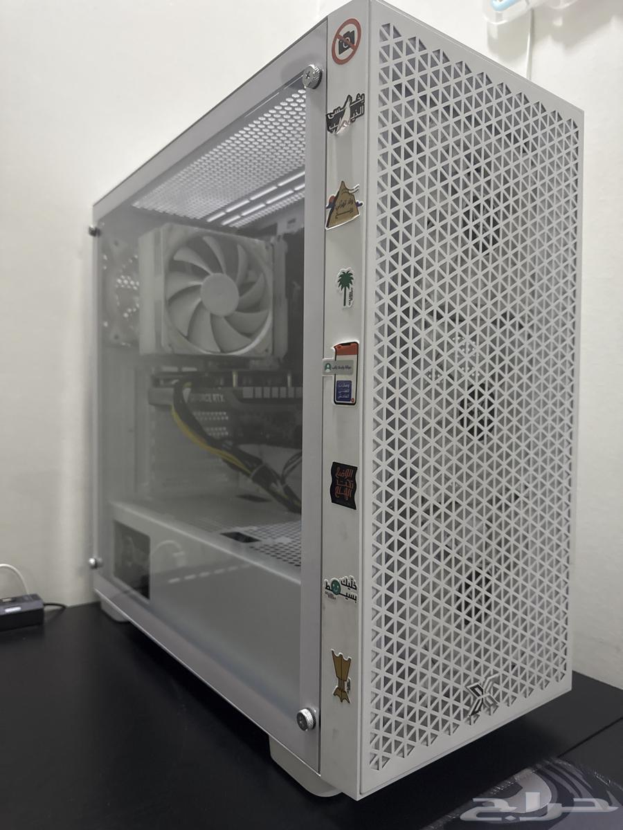 PC in good condition, used for 7 months, GPU 4060, selling it64510182206722110