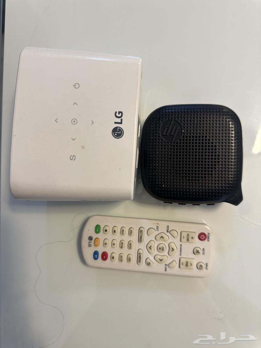 جهاز بروجيكتر بسلك وسماعات64507487216002112