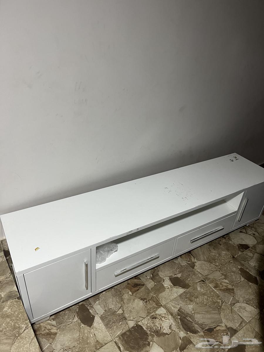 طاولة حاملة للتلفزيون64504365872514110