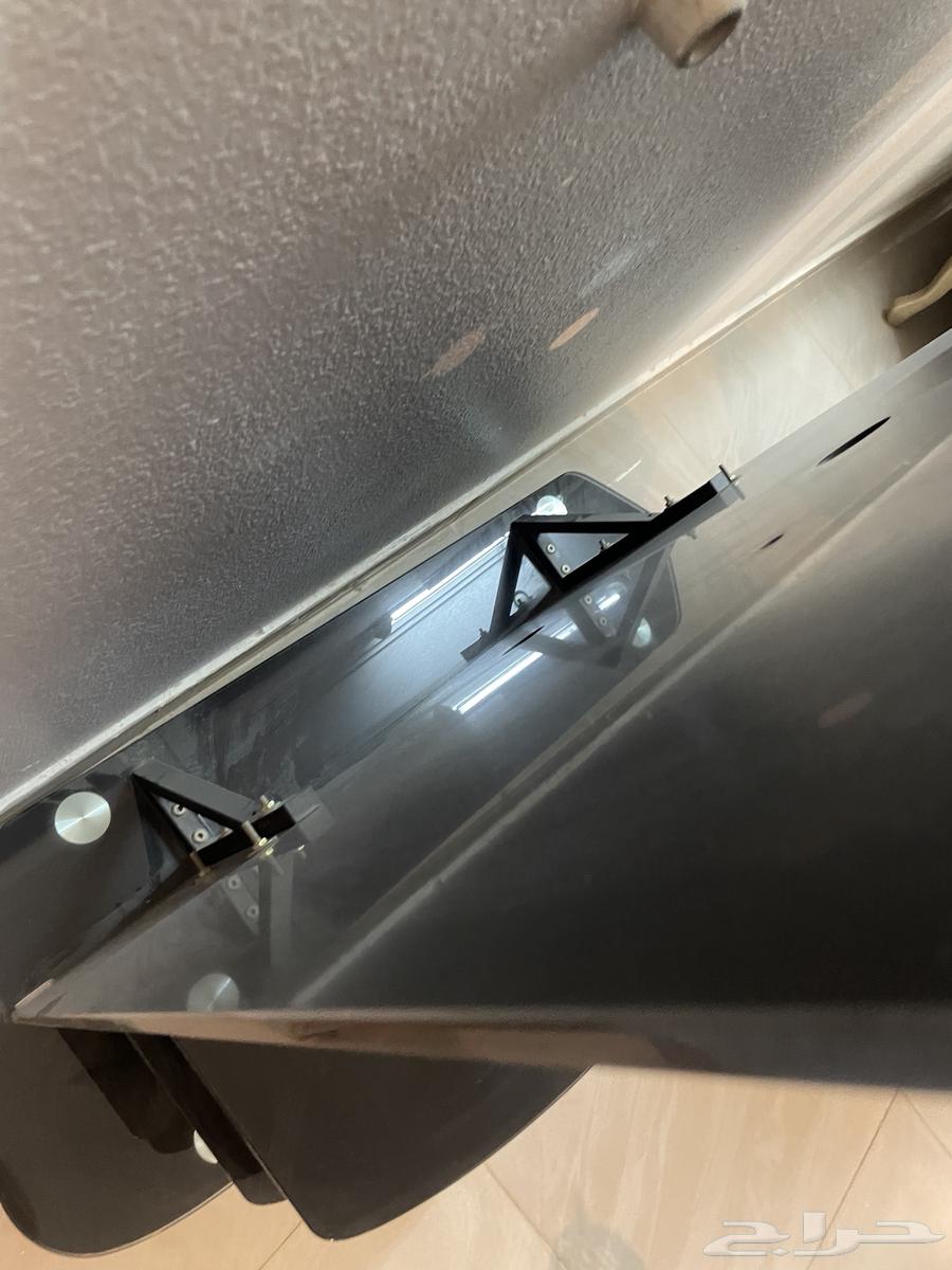 TV table in excellent condition64503926388995111