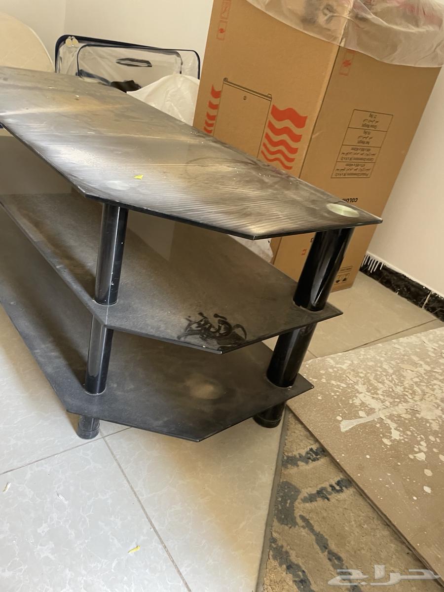 Black glass table, you name the price and you pick it up64505791107714110