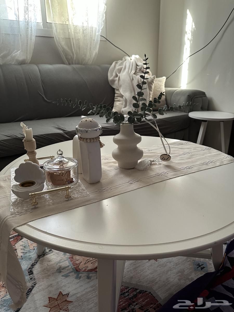 طاوله من ايكيا64506563138433112