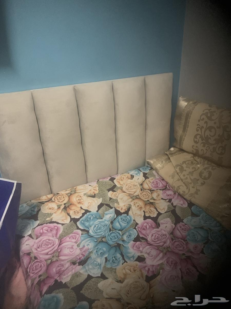 Three single beds64508957598209110