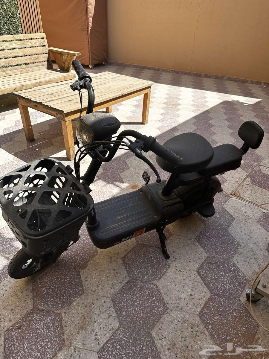 سكوتر كهرب يمشي اكثر من 25 كيلو64506788496514110