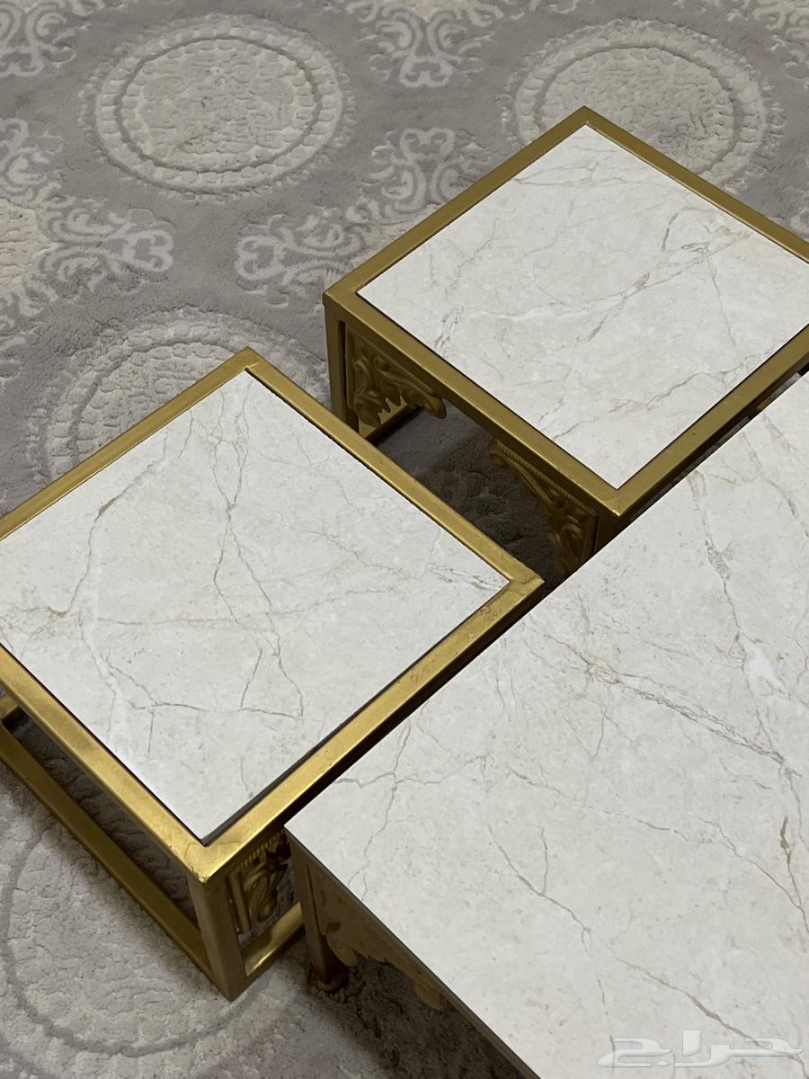 Coffee table with chairs64510055243905113