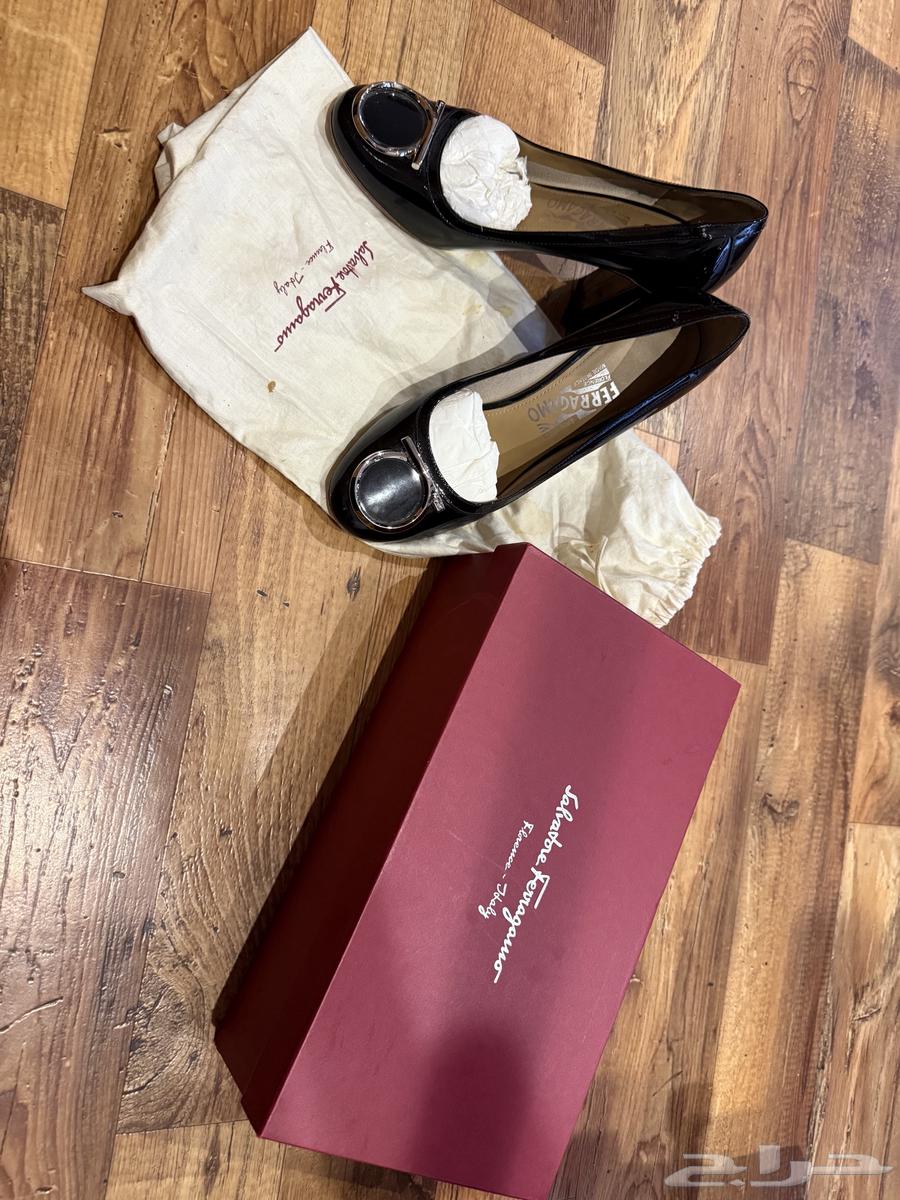 Salvatore Ferragamo Black Boot Size 38.564505992864771112