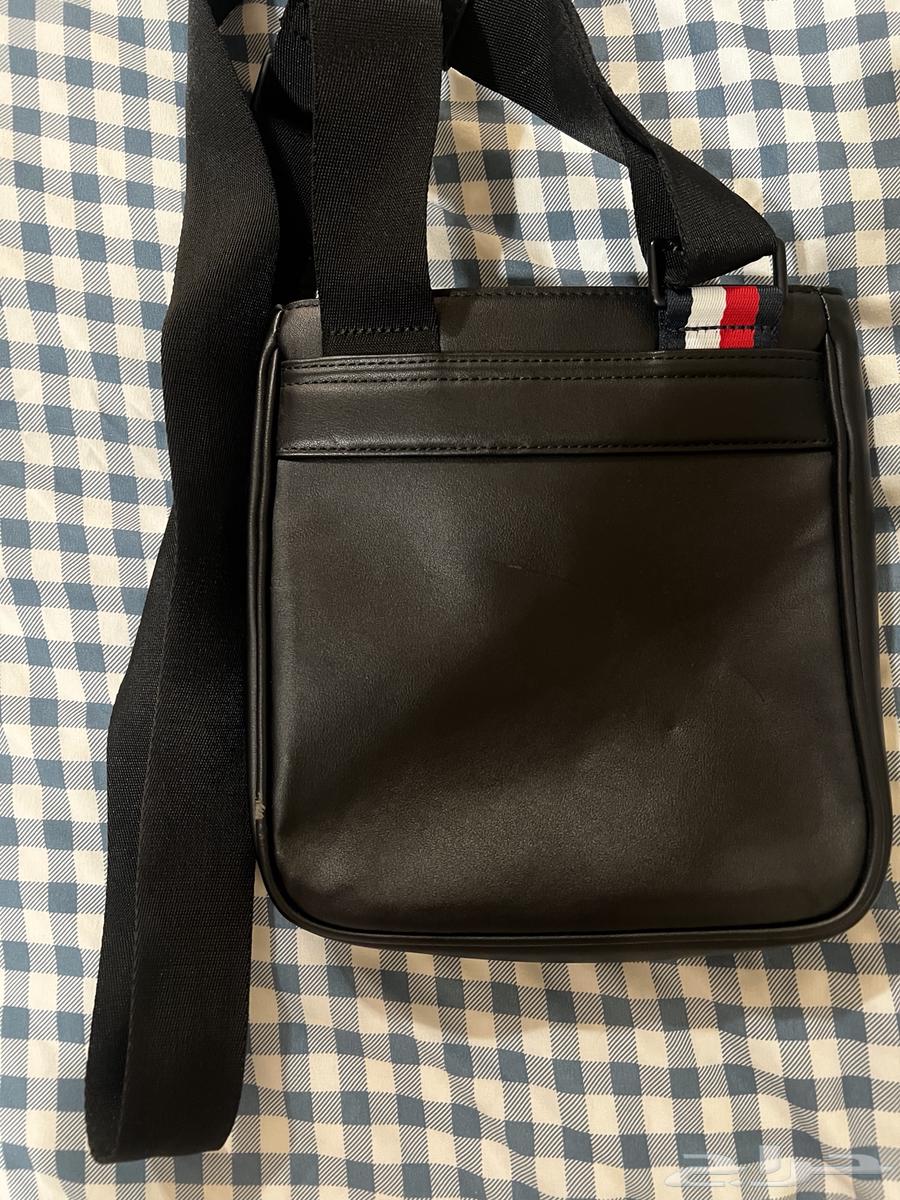 شنطه رجاليه تومي هيلفيغر اصليه64509842263683112