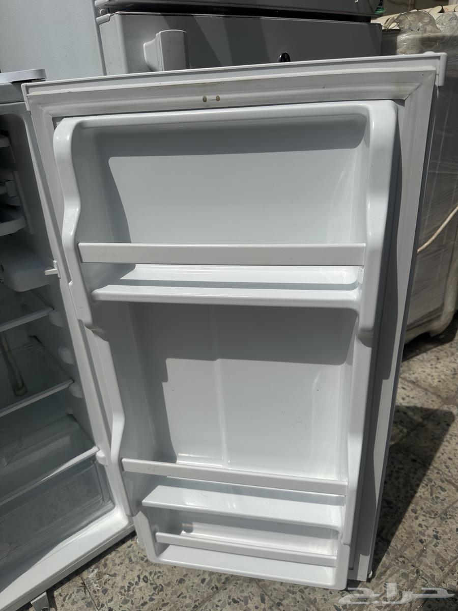 تلاجه نضيف و سعر مناسب جده في توصيل علي ضمان شهر64506174571777113