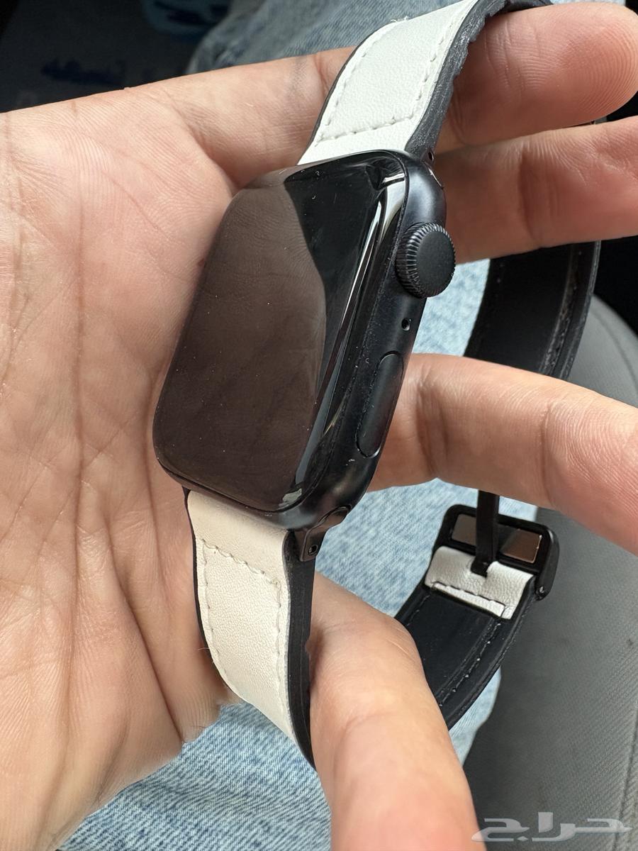 ساعه ابل SE للبيع64504009251330113