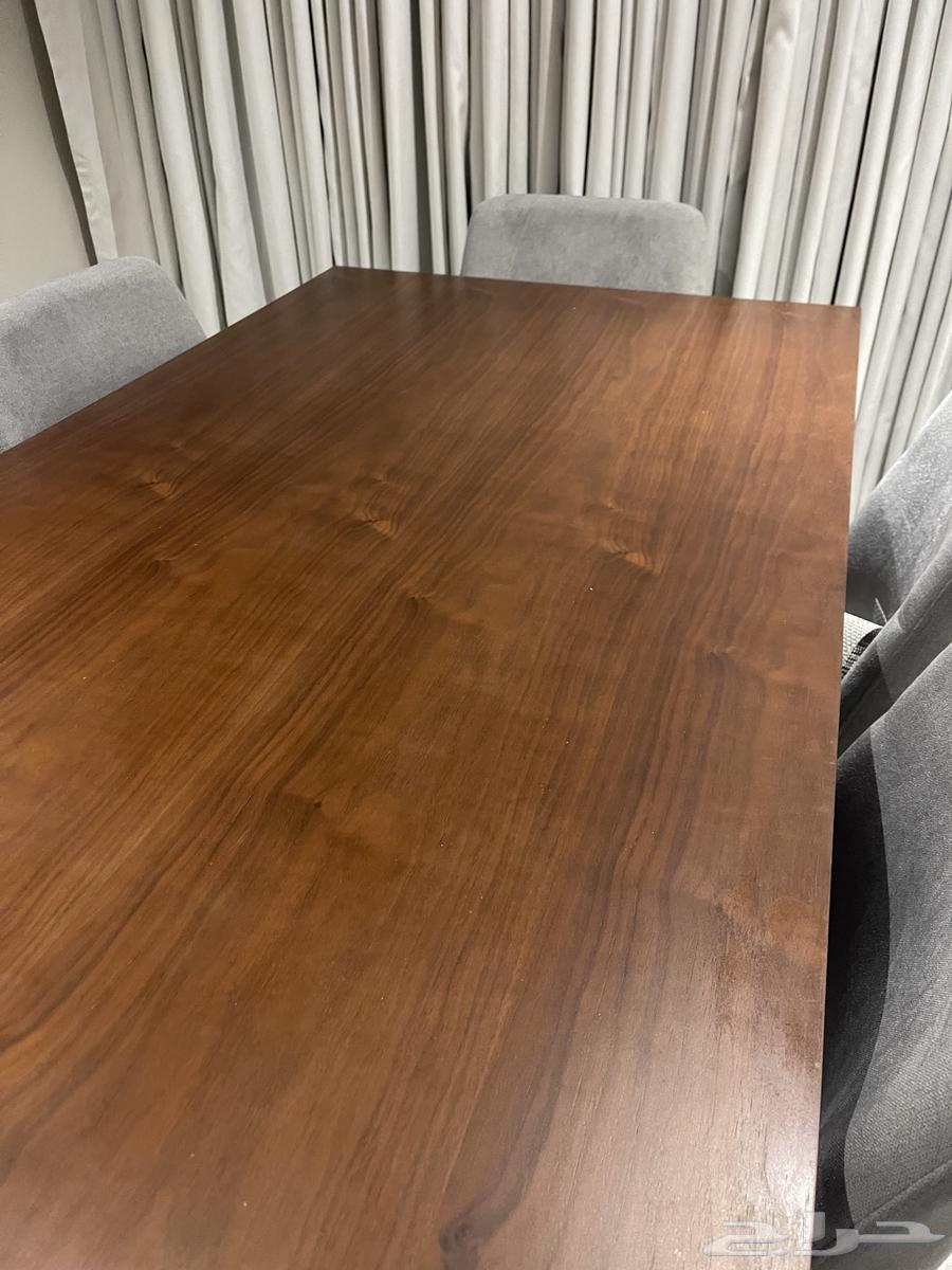 طاولة طعام بدون الكراسي - 950 ريال آخر سعر البيعة سريعة64507068063489113