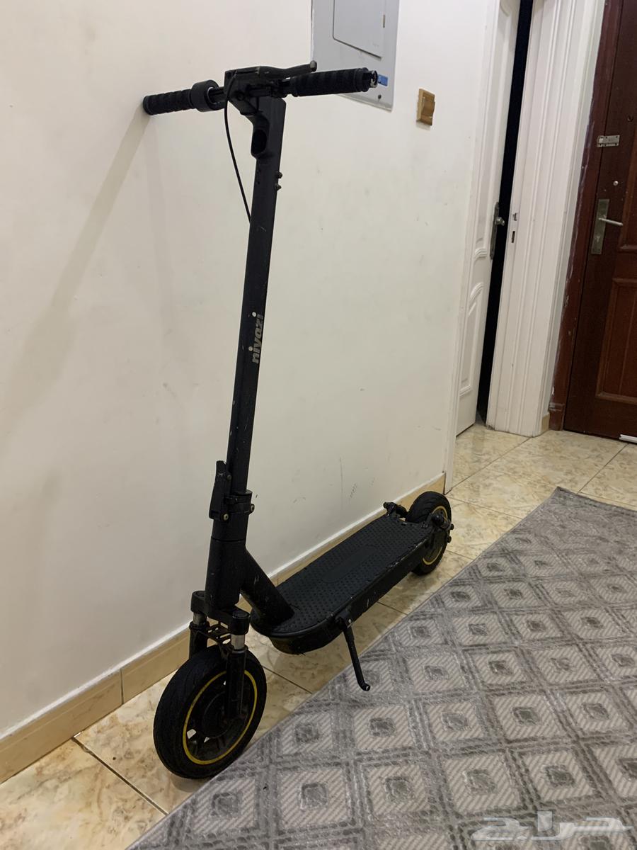 سكوتر .للبيع عاجل اسرعه 75-80 بطاريه با حاله جيده64508971596417110