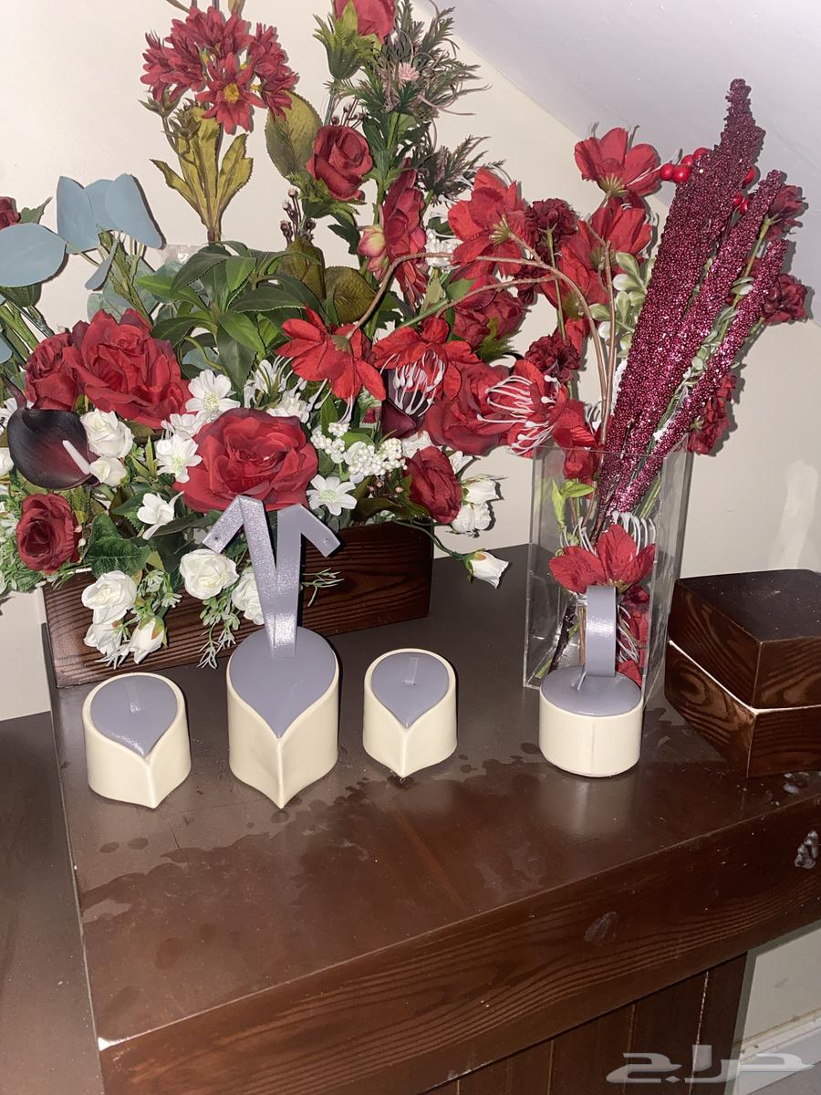 عربية ملكه معها كامل أغراضها64509434297985111