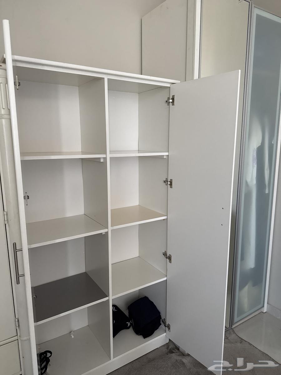 دولاب ملابس شبه جديد64505370843266112