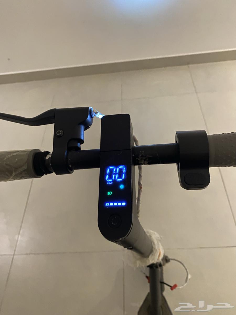 Xiaomi scooter P750 problems, turns off from 3 and needs charger64509898989313112